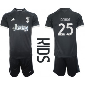 Juventus Adrien Rabiot #25 Dětské Alternativní dres komplet 2023-24 Krátký Rukáv (+ trenýrky)